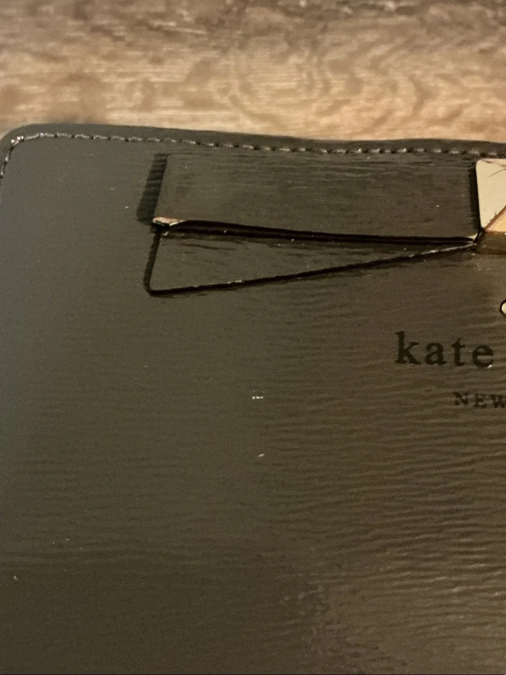kate spade NY Beacon Court Gray Saffiano Bow Long Wallet White Interior GUC